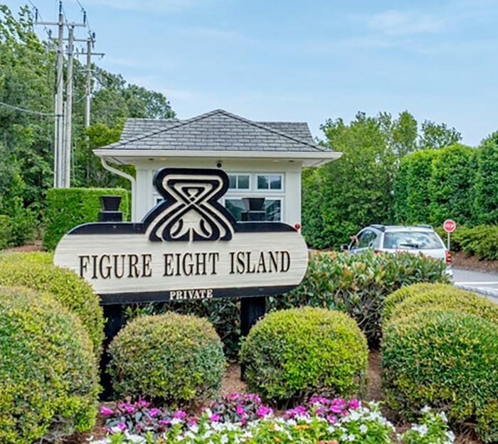 Oceanfront home on Figure 8 Island freshly painted by JBG Painting